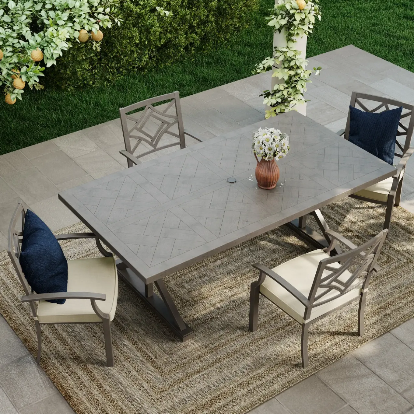 Saint Lucia 5pc Dining Set: Table & 4 Armchairs