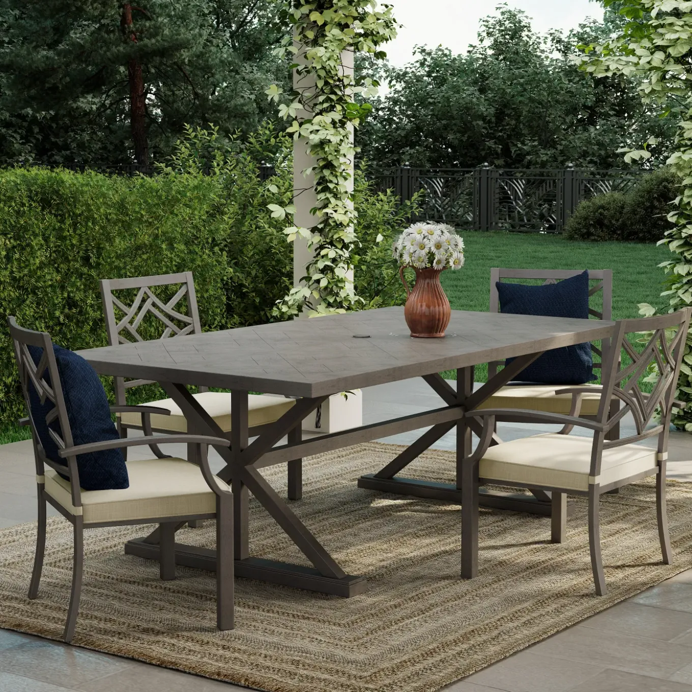 Saint Lucia 5pc Dining Set: Table & 4 Armchairs