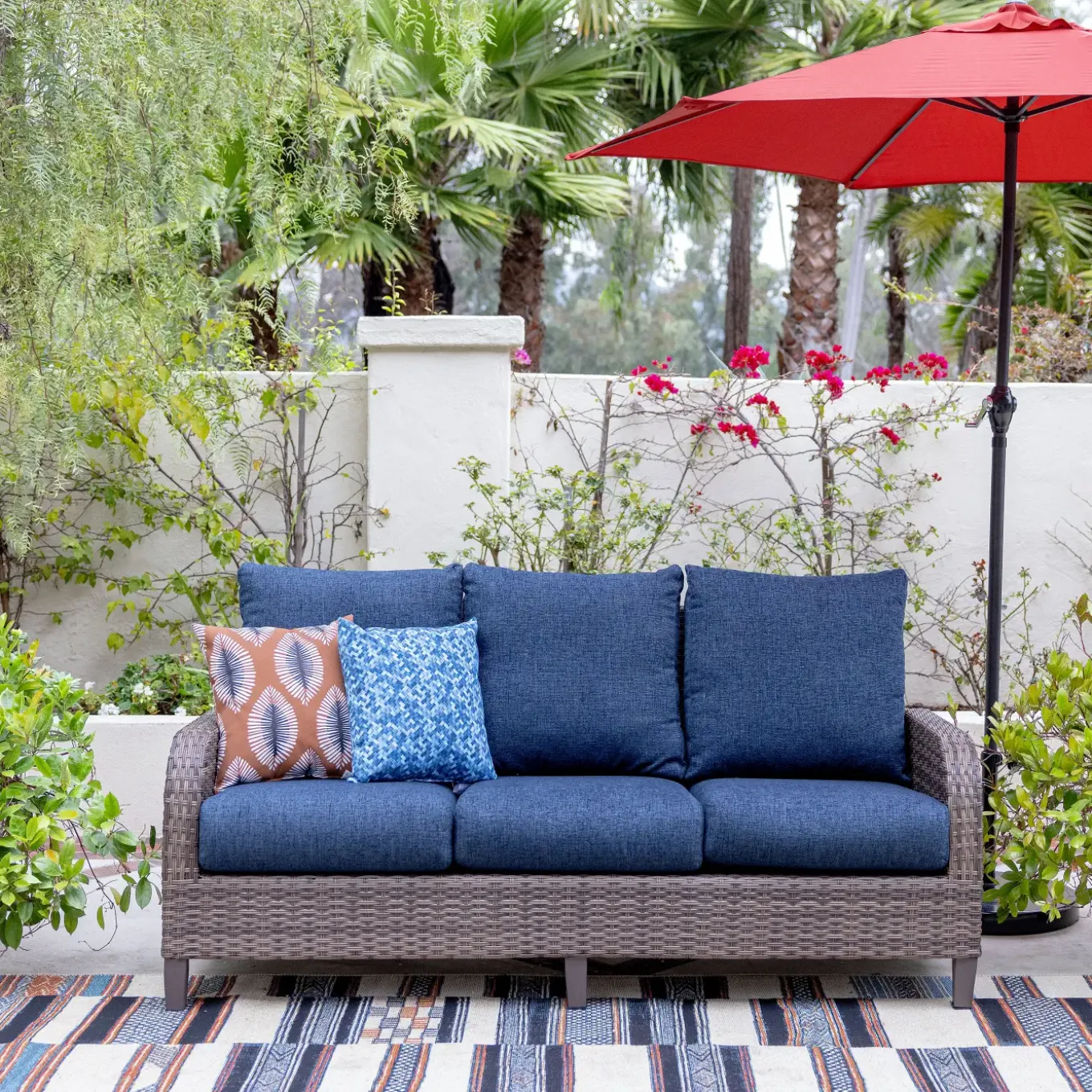 Summit Outdoor Sofa